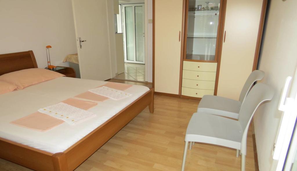 Apartments Corluka Baška Voda Exterior foto