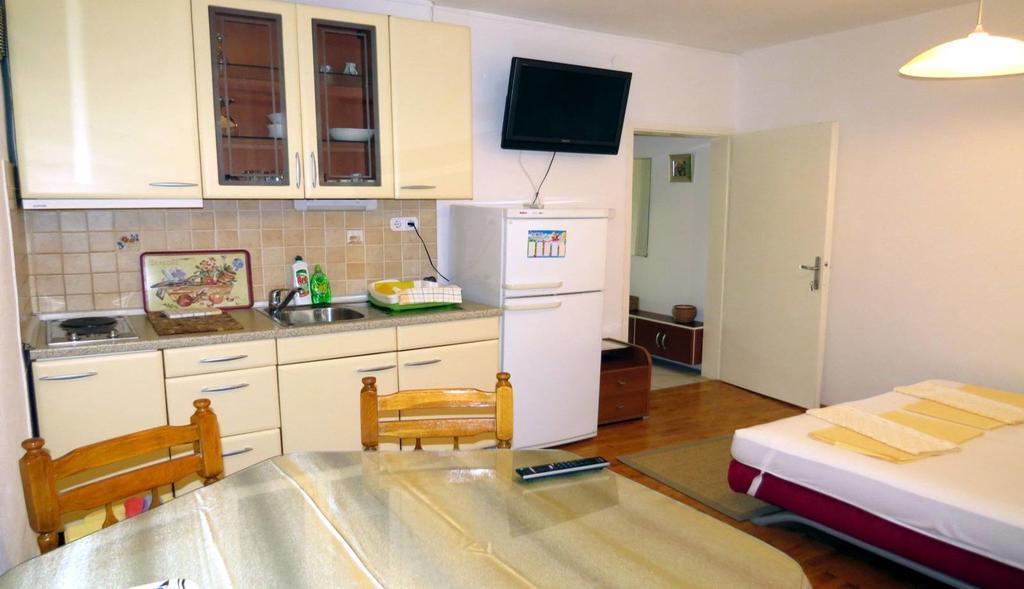 Apartments Corluka Baška Voda Exterior foto