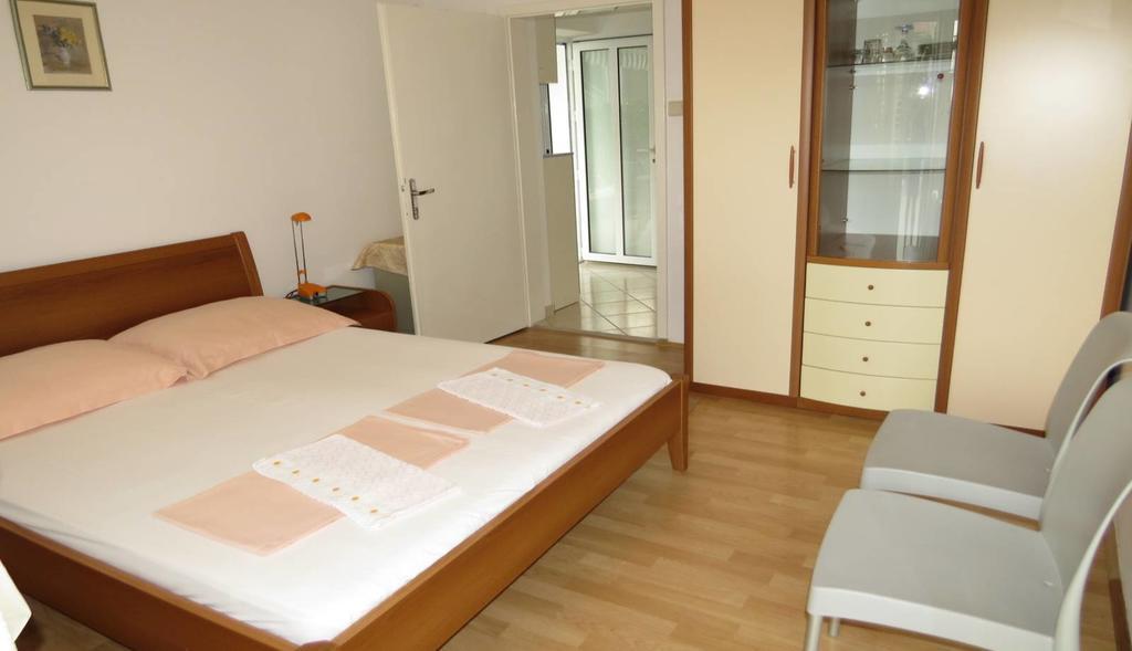 Apartments Corluka Baška Voda Exterior foto